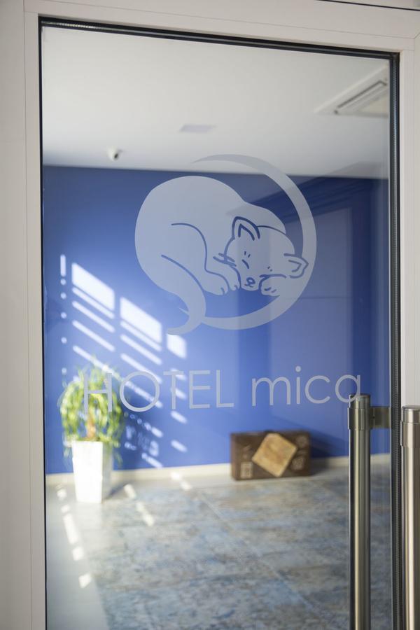 Hotel Mica Palas de Rei Exteriör bild